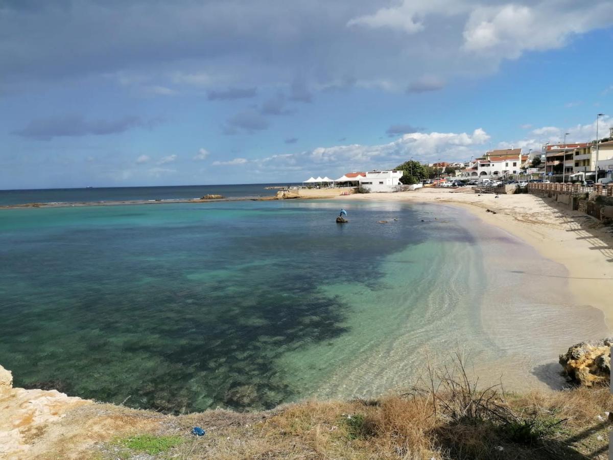 Bed and Breakfast Il Posto Nascosto Porto Torres Exterior foto