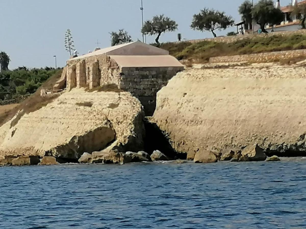 Bed and Breakfast Il Posto Nascosto Porto Torres Exterior foto